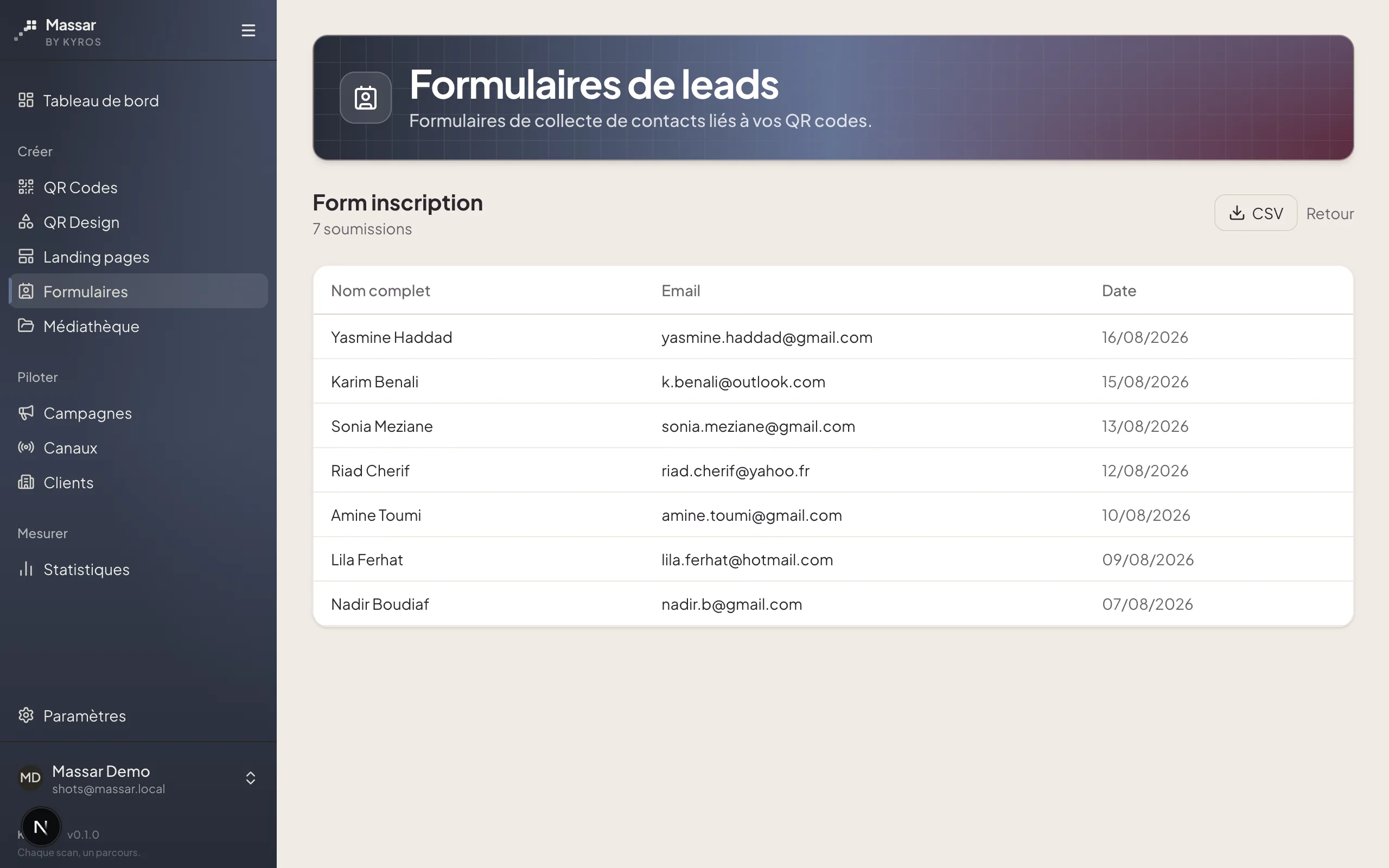 Liste des soumissions d'un formulaire Massar : nom, email et date de chaque contact collecté, export CSV disponible.
